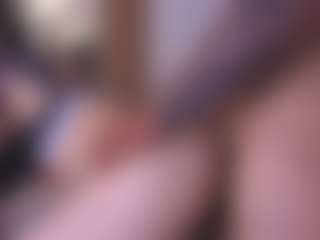 Live cam show with Lion and Aria - Middle Aged on Camsoda