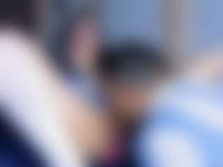 Live cam show with Lion and Aria - Middle Aged on Hubzter Live