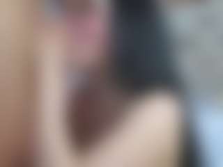 Live cam show with Lion and Aria - Squirt on camwithhim.com