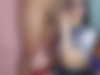Live cam show with Lion and Aria - Skinny on hrnylive.com