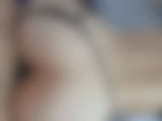 Live cam show with Lion and Aria - Middle Aged on Dolls Live