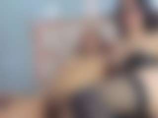 Live cam show with Lion and Aria - Toys on StripNow