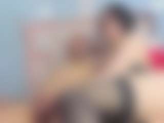 Live cam show with Lion and Aria - Tease on SquirtSoMuch