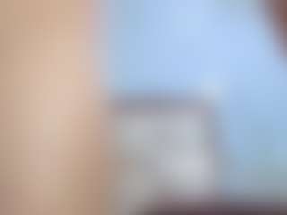 Live cam show with Lion and Aria - Drinking on Milfs Live