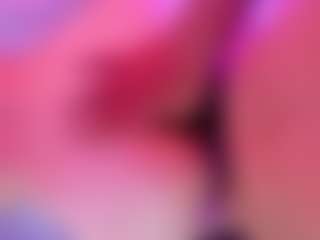 Live cam show with Lion and Aria - Strip on Camsoda