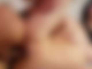 Live cam show with Lion and Aria - Body Massage on Milfs Live