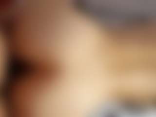 Live cam show with Lion and Aria - Squirt on CamClone
