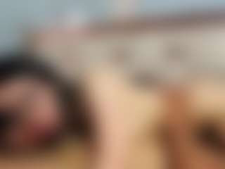 Live cam show with Lion and Aria - Strip on Cam Slut