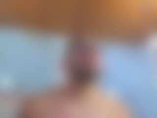 Live cam show with Lion and Aria - Facial on SpankPalCams