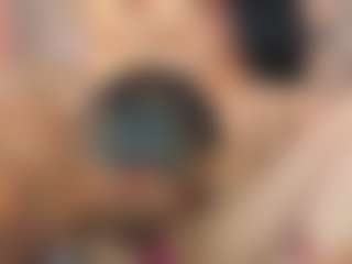 Live cam show with Lion and Aria - Athletic on makecum.org