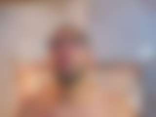 Live cam show with Lion and Aria - HD on googirlz