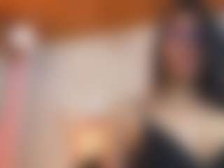 Live cam show with Lion and Aria - Skinny on PervPlay.com
