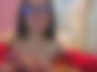 Live cam show with Lion and Aria - Brown Eyes on CamwithHer