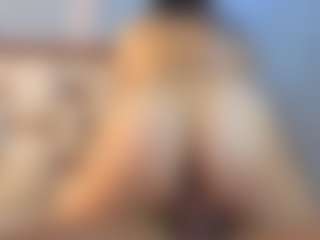 Live cam show with Lion and Aria - Athletic College on Gym Cam Girls