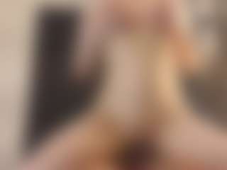 Live cam show with Lion and Aria - Facial on Camming Site