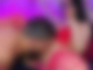 Live cam show with Lion and Aria - Brown Hair on xDating