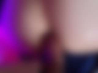 Live cam show with Lion and Aria - Erotic Dance on sexylive.show