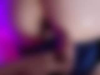 Live cam show with Lion and Aria - Smoking on x69.live