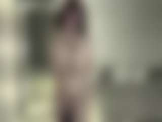 Live cam show with Annie - Joi on xDating