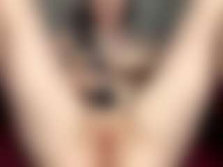 Live cam show with Annie - Handjob on Uber Horny