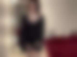 Live cam show with Annie - Lesbian on Dolls Live