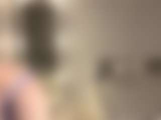 Live cam show with Annie - Joi on Camsoda