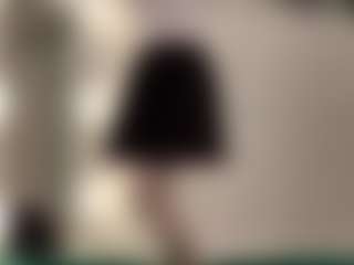Live cam show with Annie - Living Room on Dare Cams
