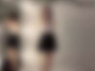 Live cam show with Annie - Living Room on Camsoda