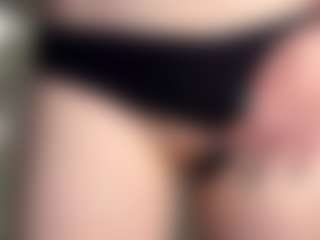 Live cam show with Annie - Nipple Piercings on madthumbs