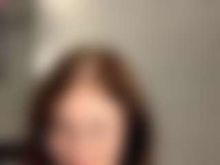 Live cam show with Annie - Living Room on Camsoda