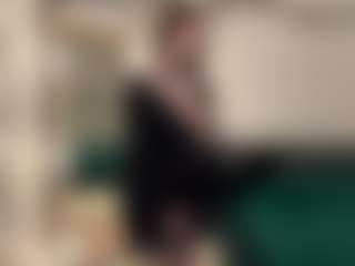 Live cam show with Annie - Lesbian on CamwithHer