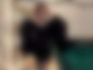 Live cam show with Annie - Lesbian on camwithhim.com