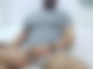 Live cam show with brucebigg - Sexting on CamwithHer