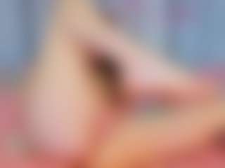 KarenSozzi's Live Sex Cam Show