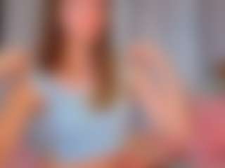 KarenSozzi's Live Sex Cam Show