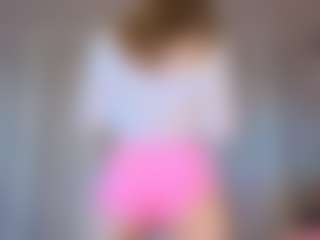 KarenSozzi's Live Sex Cam Show