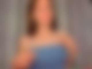 KarenSozzi's Live Sex Cam Show
