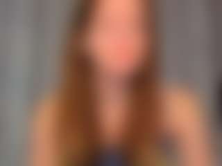 Live cam show with KarenSozzi - Moaning on Mixed Magazine Live
