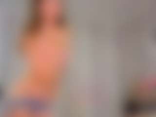 KarenSozzi's Live Sex Cam Show
