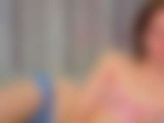 KarenSozzi's Live Sex Cam Show