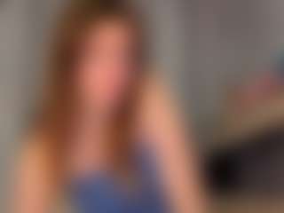Live cam show with KarenSozzi - Moaning on xxxlivecams.org