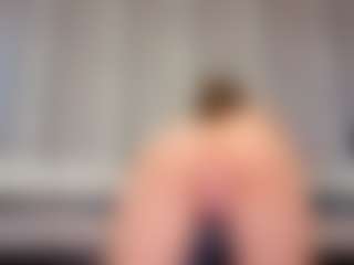 KarenSozzi's Live Sex Cam Show