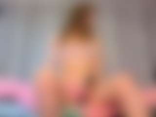 Live cam show with KarenSozzi - Dildo Or Vibrator on nudelive.tv