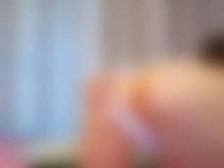 Live cam show with KarenSozzi - Erotic Dance on StripNow