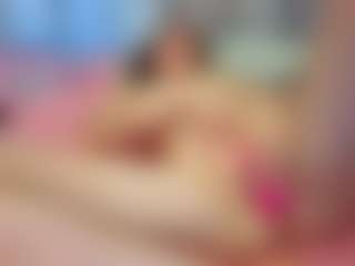 Live cam show with KarenSozzi - Smoking on Fling VIP Chat