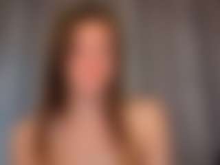 KarenSozzi's Live Sex Cam Show
