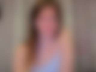 KarenSozzi's Live Sex Cam Show