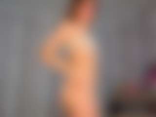 KarenSozzi's Live Sex Cam Show