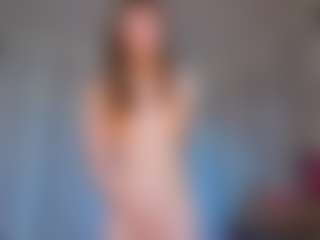 KarenSozzi's Live Sex Cam Show