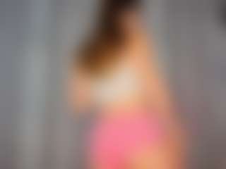 KarenSozzi's Live Sex Cam Show